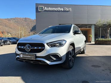 MERCEDES-BENZ GLA 200 d Automatic 4Matic Sport