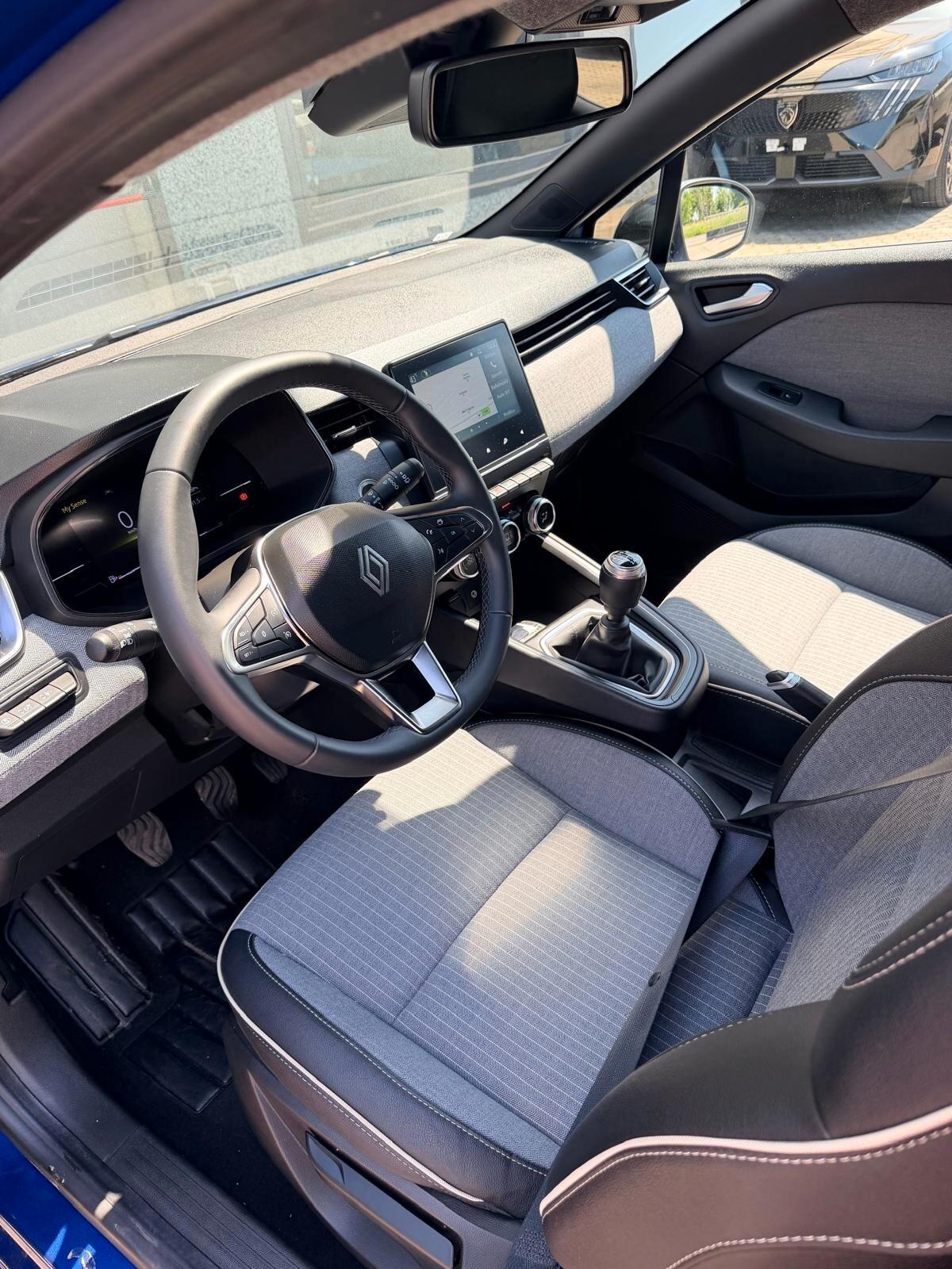 Renault Clio TCe 90 CV 5 porte Techno