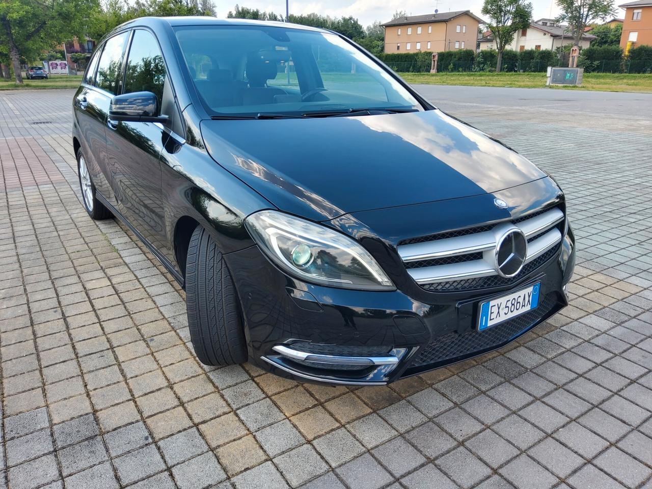 Mercedes-benz B 200 CDI Premium