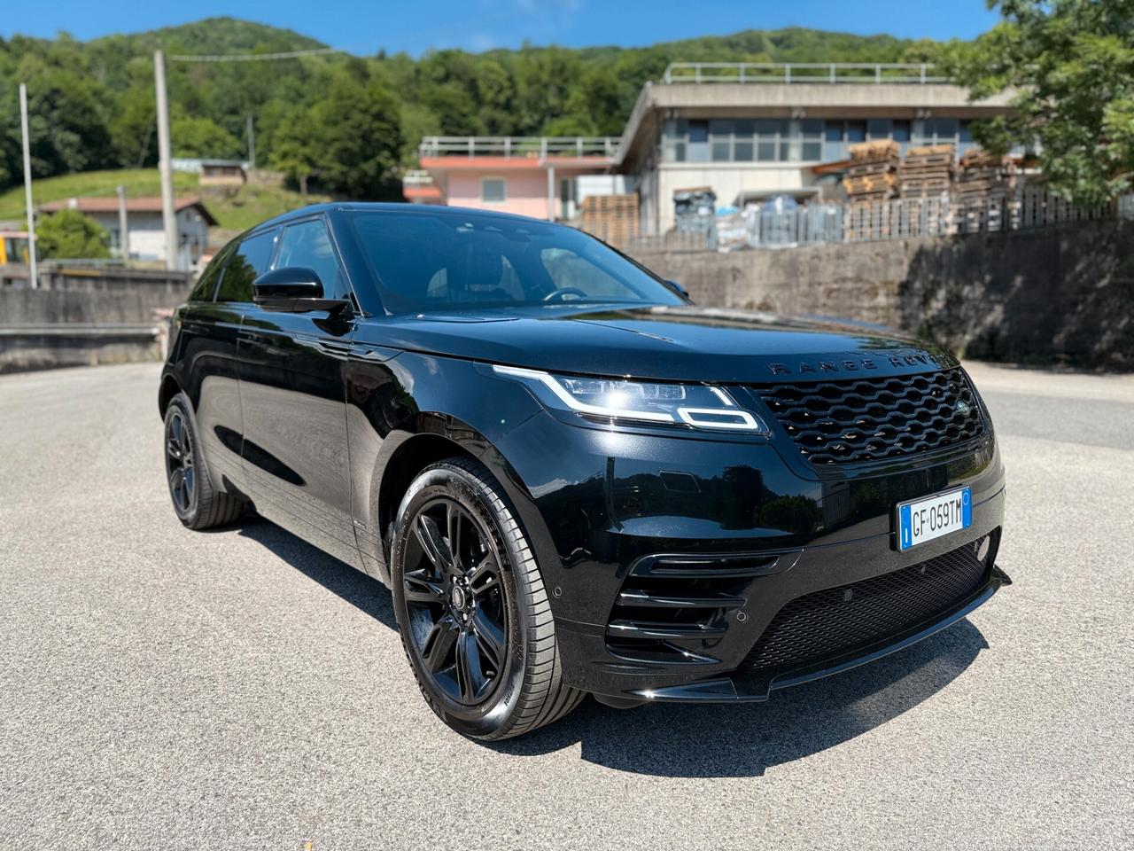 Land Rover Range Velar 2.0D I4 204 CV R-Dynamic