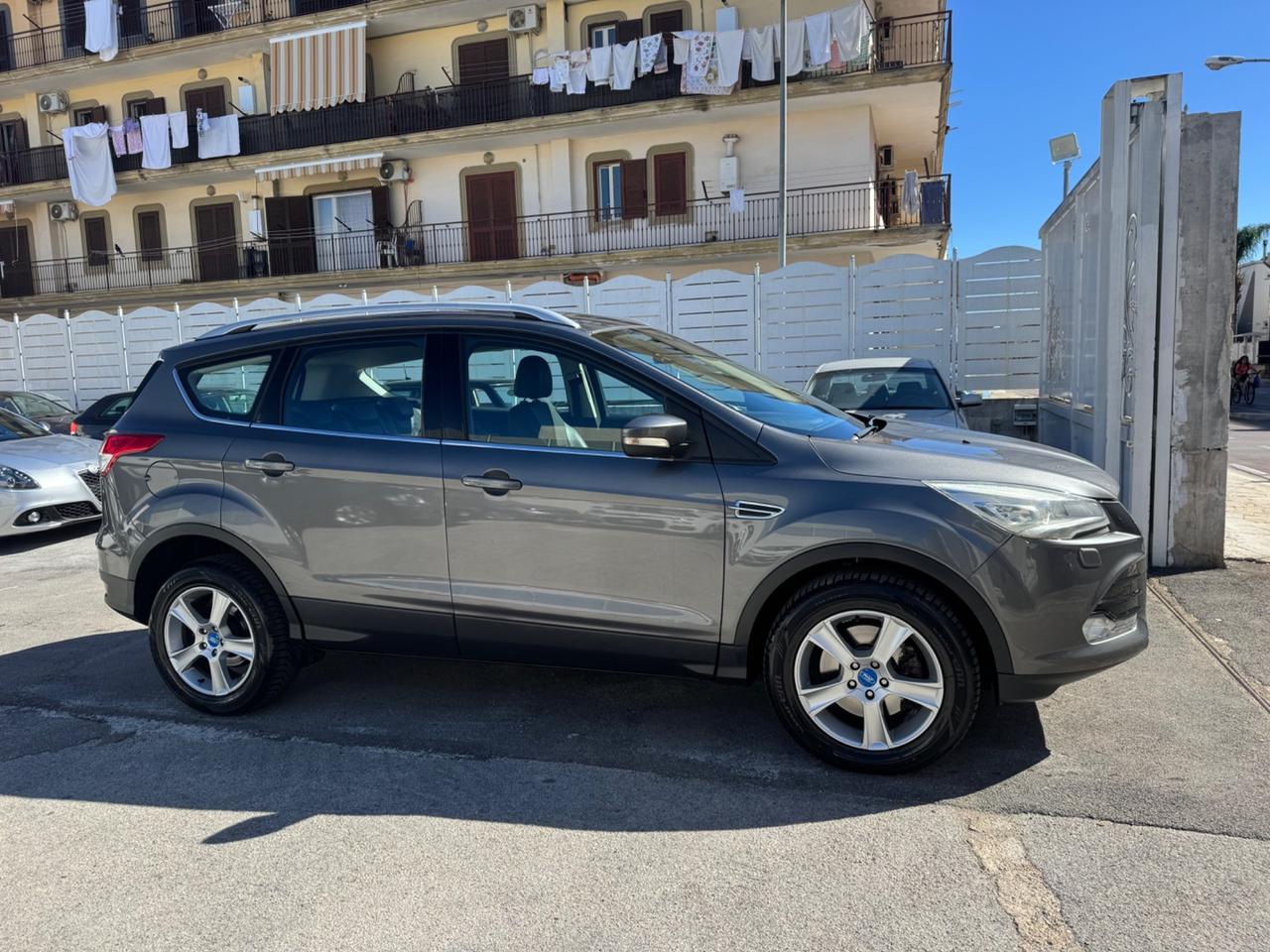 Ford Kuga 2.0 DIESEL 140CV 4X4 Titanium 2013