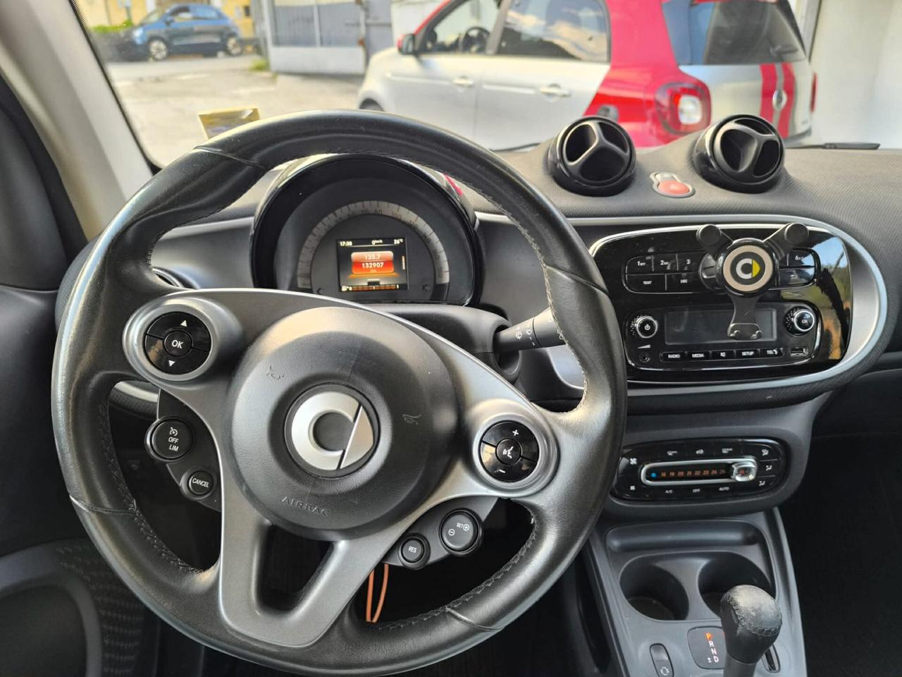 Smart ForTwo 1.0 71 cv - Cambio Automatico Block Shaft