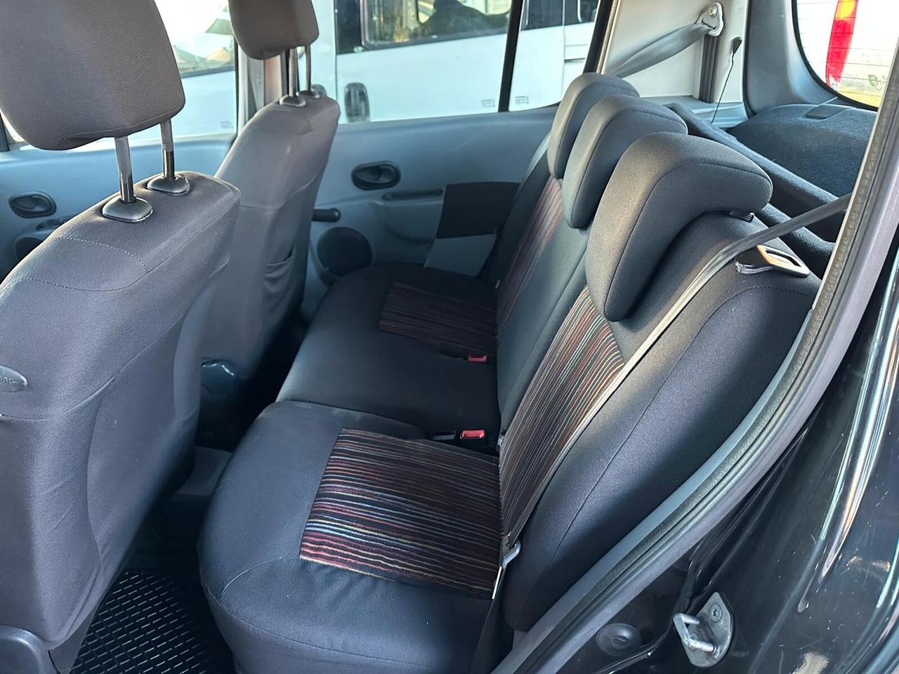 Renault Modus 1.2 16V Dynamique