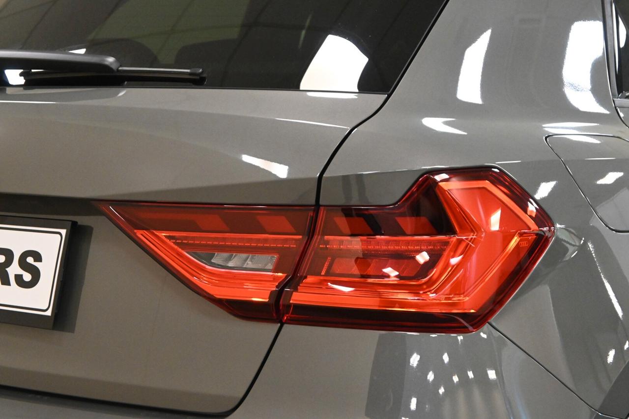 AUDI A1 2ª serie A1 SPB 30 TFSI Identity Black