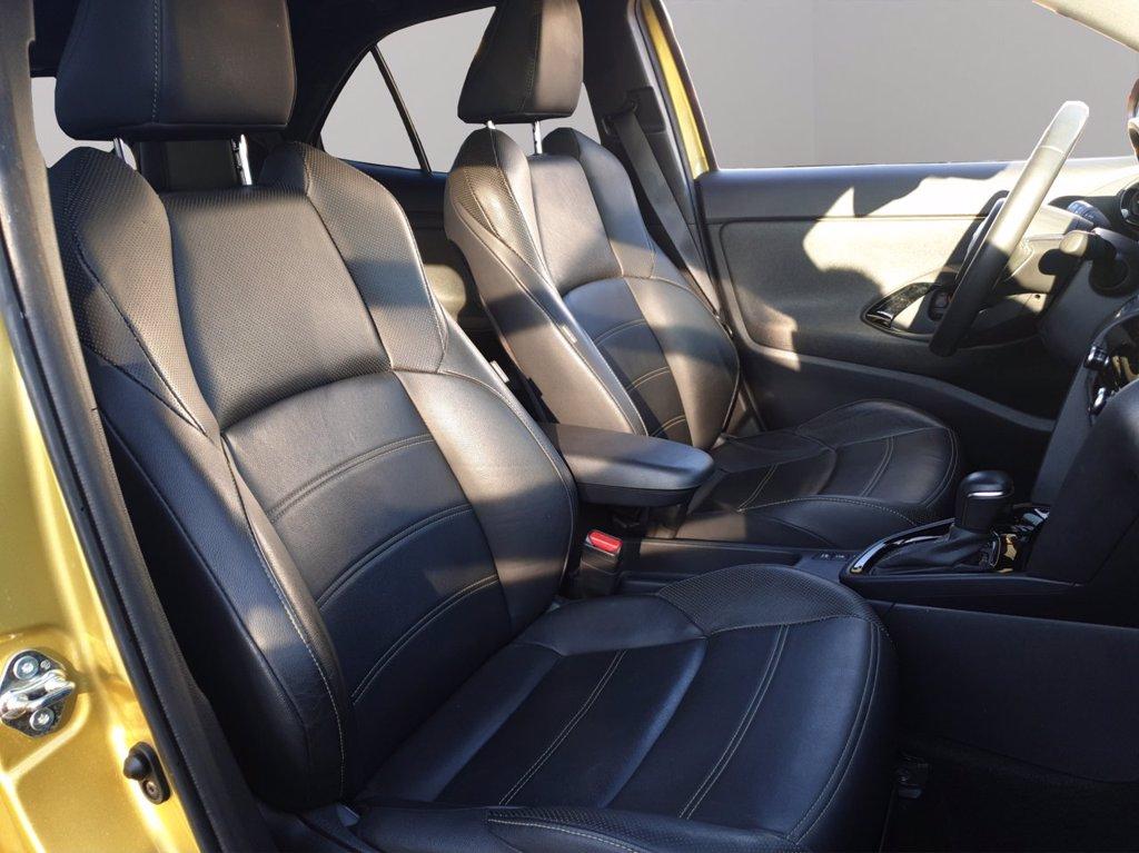 TOYOTA Yaris cross 1.5h premiere fwd 116cv e-cvt del 2022