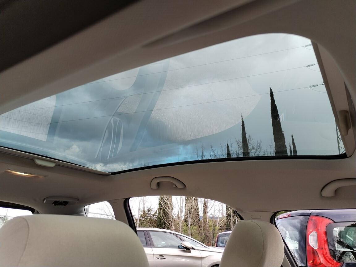 Skoda Roomster 1.4 16V Sport 90000km tetto panoramico consegna con manutenzioni fatte