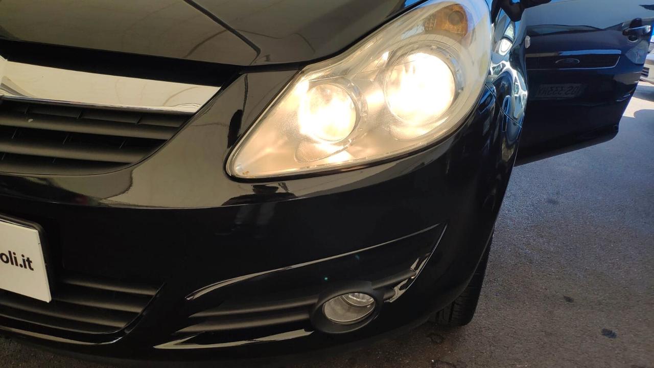 Opel Corsa 1.3 Diesel 90 CV 5P