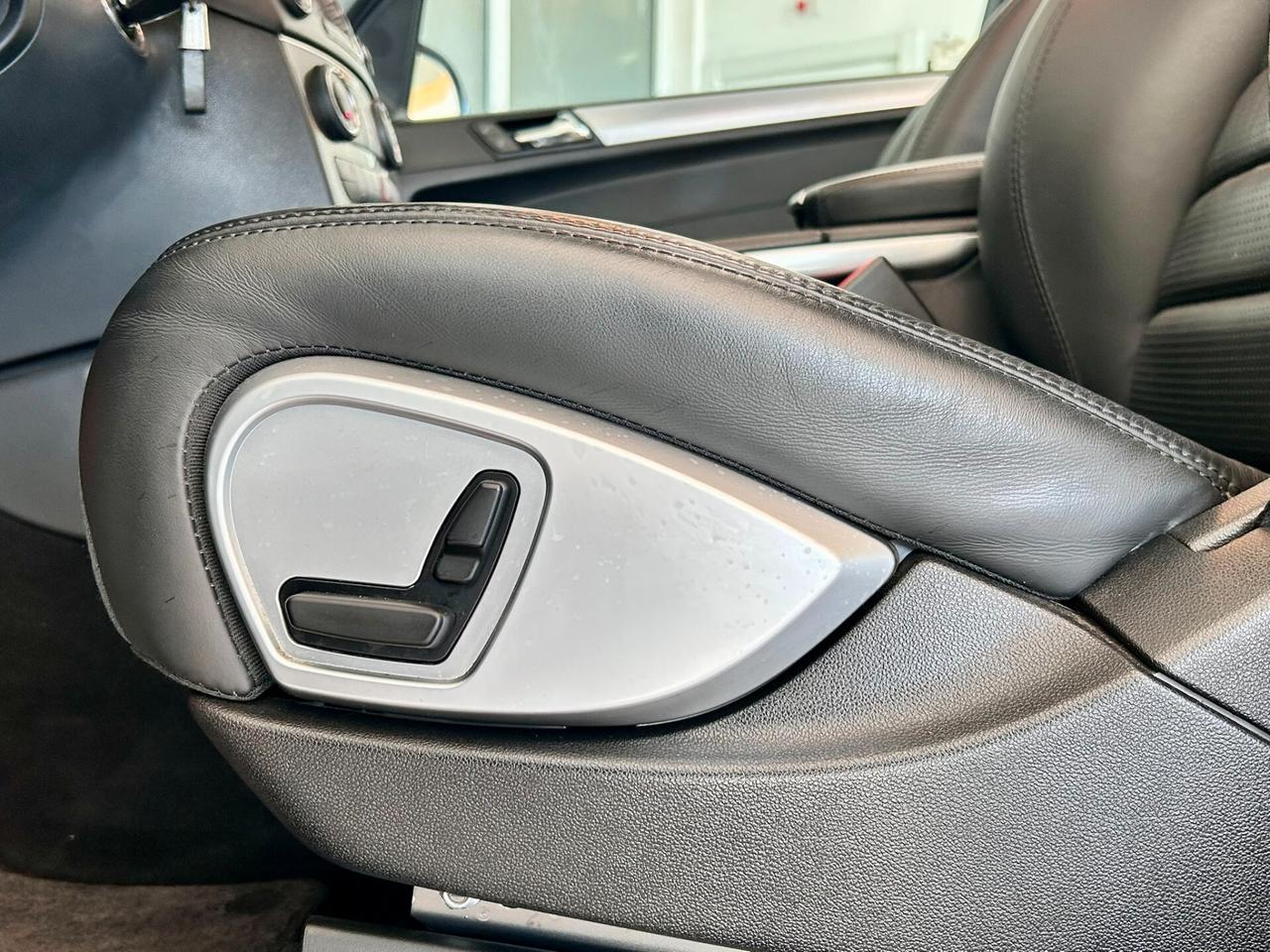 Mercedes-benz ML 63 AMG *DA COLLEZIONE*70.000KM*UNICO PROPRIETARIO*ITA*TAGLIANDATA*GARANTITA*DOPPIO TRENO GOMME*