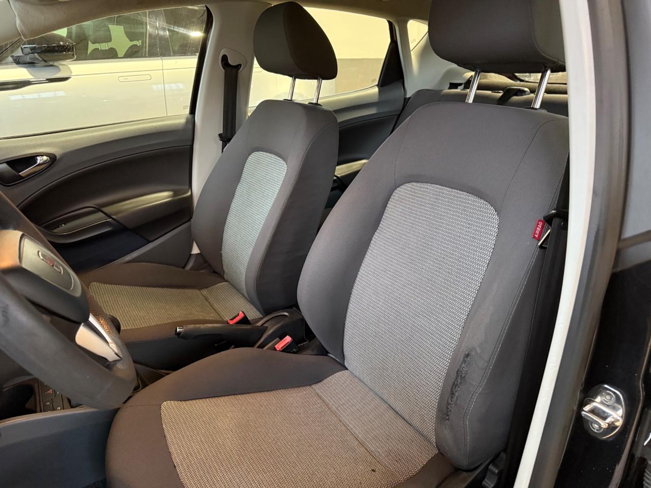 Seat Ibiza 1.2 5p. Reference Dual