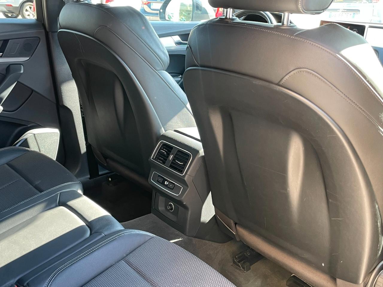 Audi Q5 S-LINE 40 TDI quattro S tronic 190cv