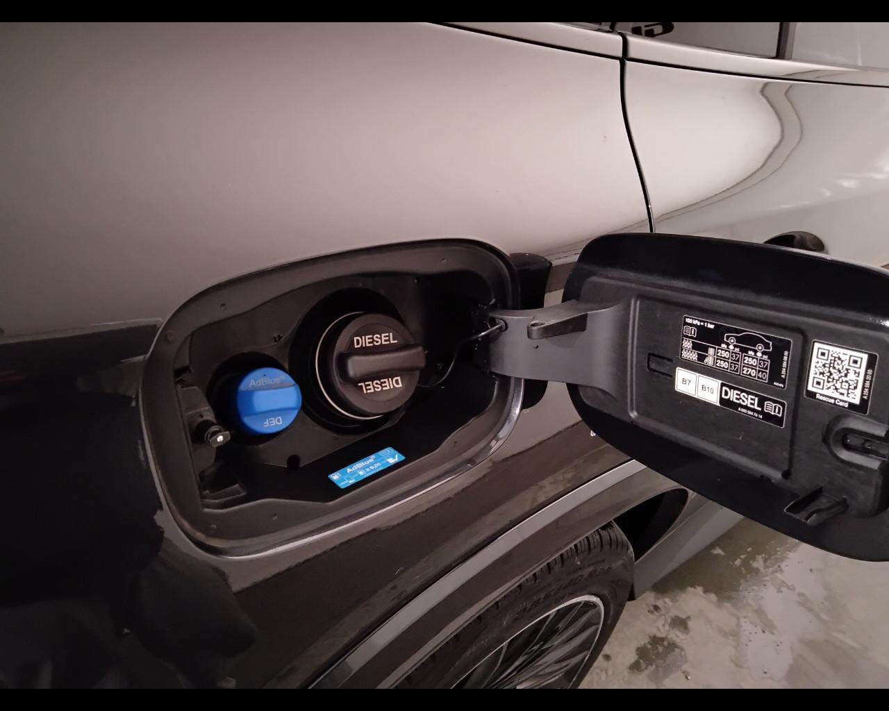 Mercedes-Benz GLC - X254 - GLC 220 d AMG Line Advanced 4matic auto