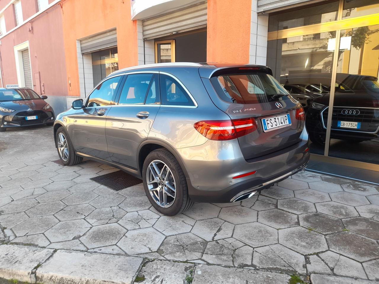 MERCEDES GLC 250 D 4MATIC PREMIUM