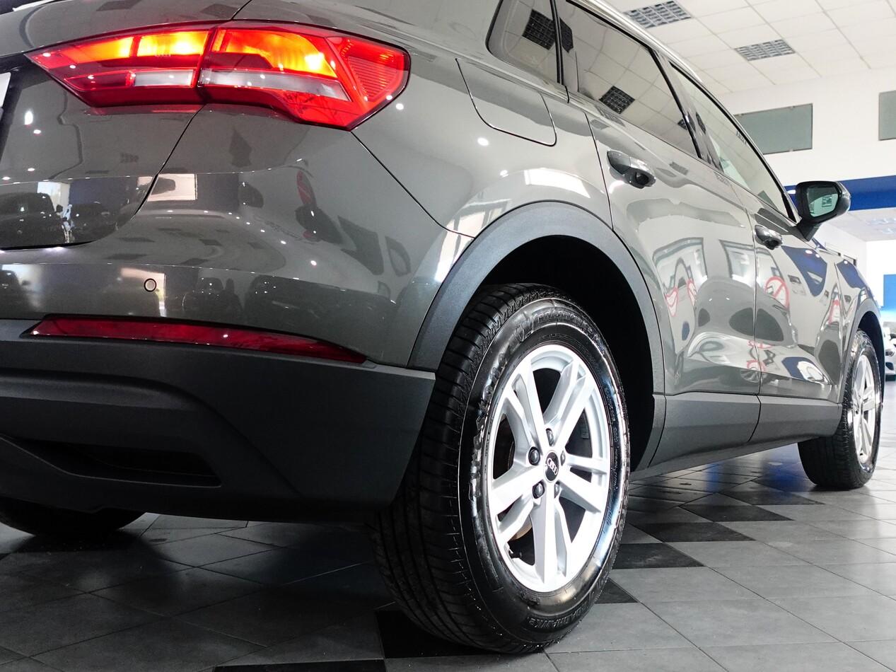 Audi Q3 2.0 TDI 150 CV 35 S TRONIC BUSINESS