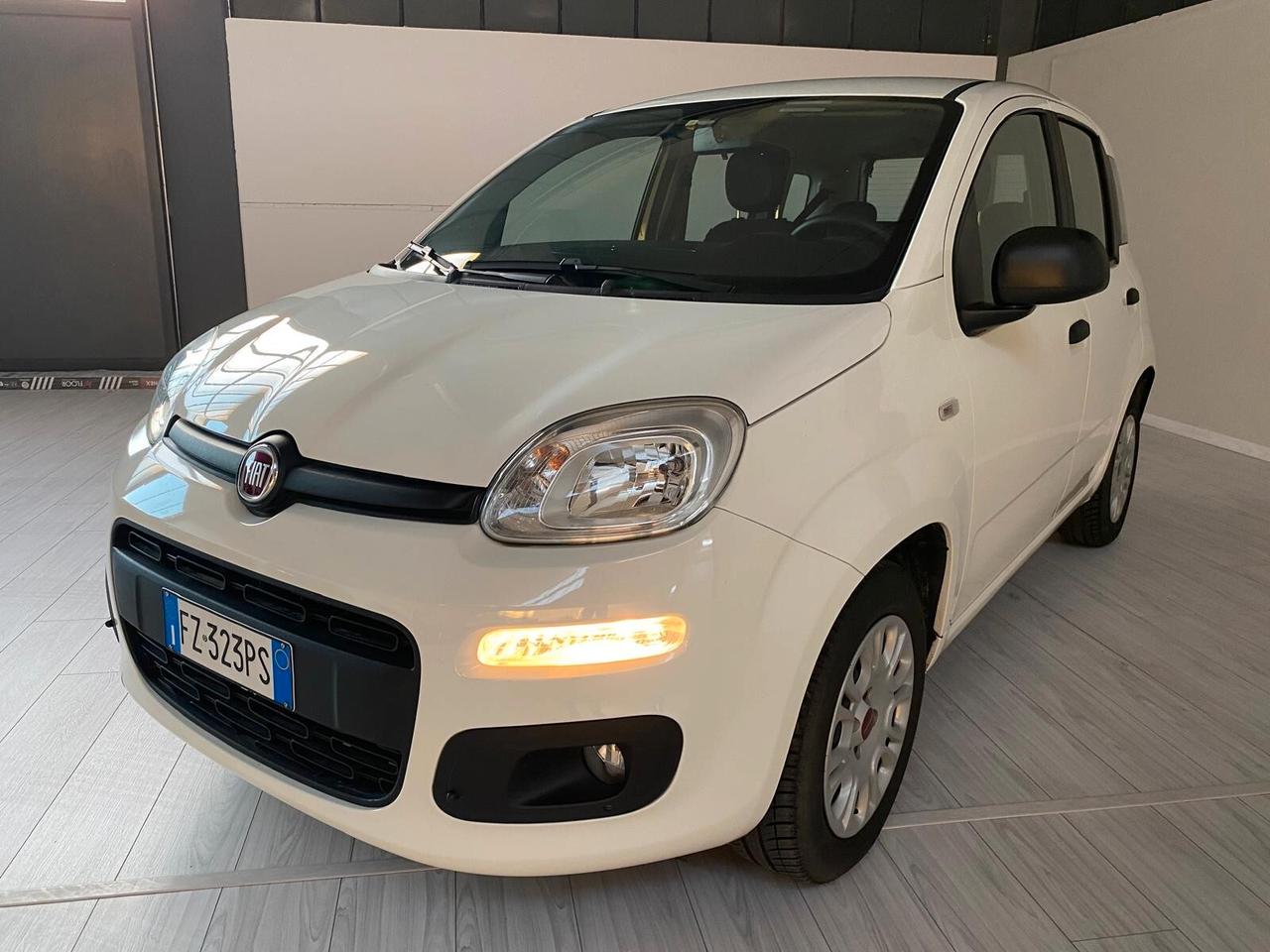 FIAT PANDA 1.2 LOUNGE 69CV - NEOPATENTATI