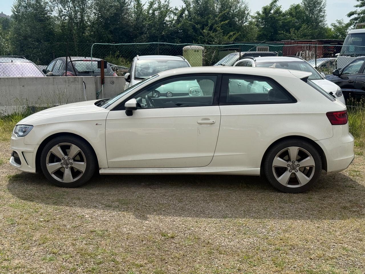 Audi A3 2.0 TDI 150 CV clean diesel quattro Attraction