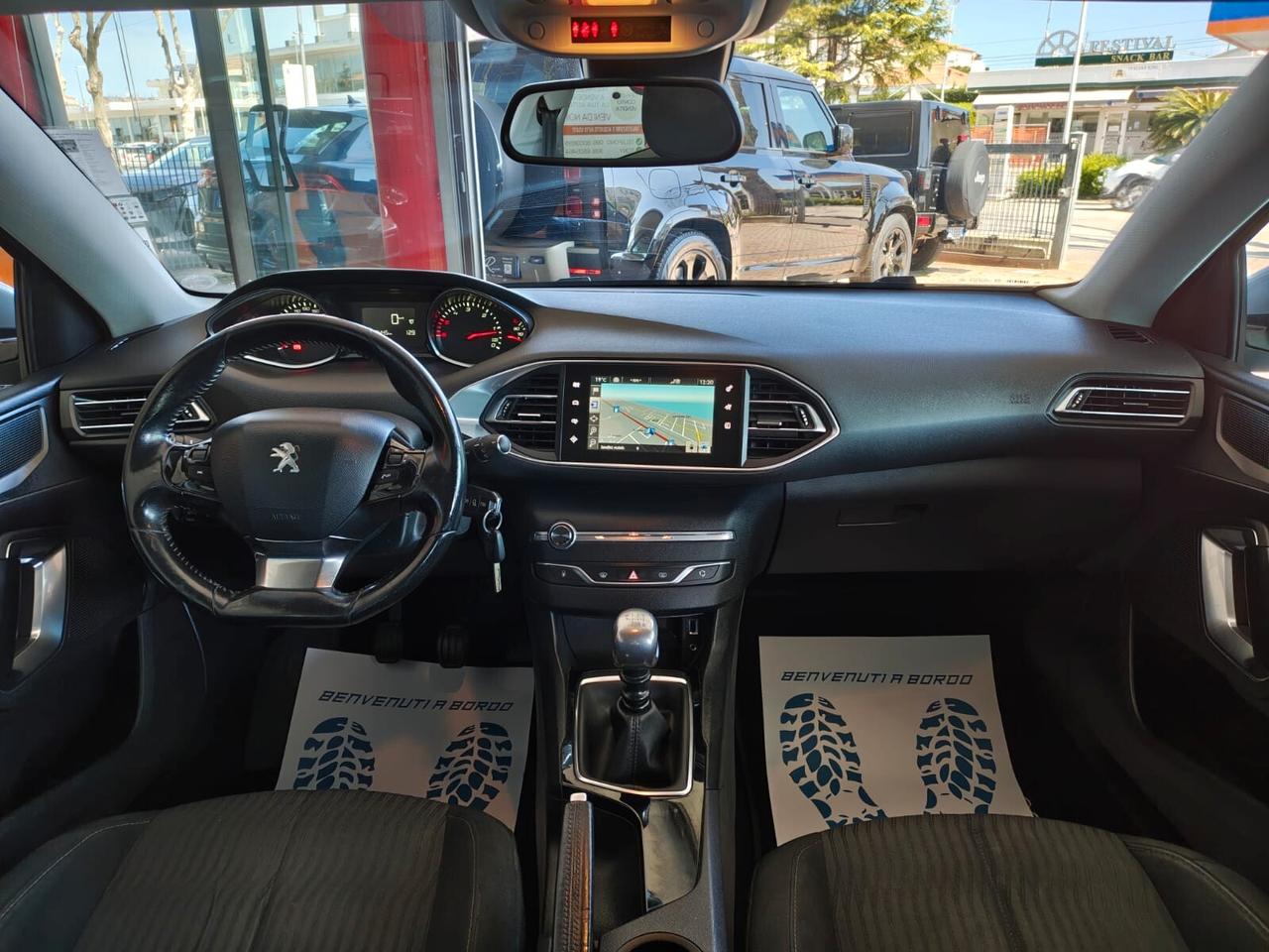 Peugeot 308 BlueHDi 120 S&S Business