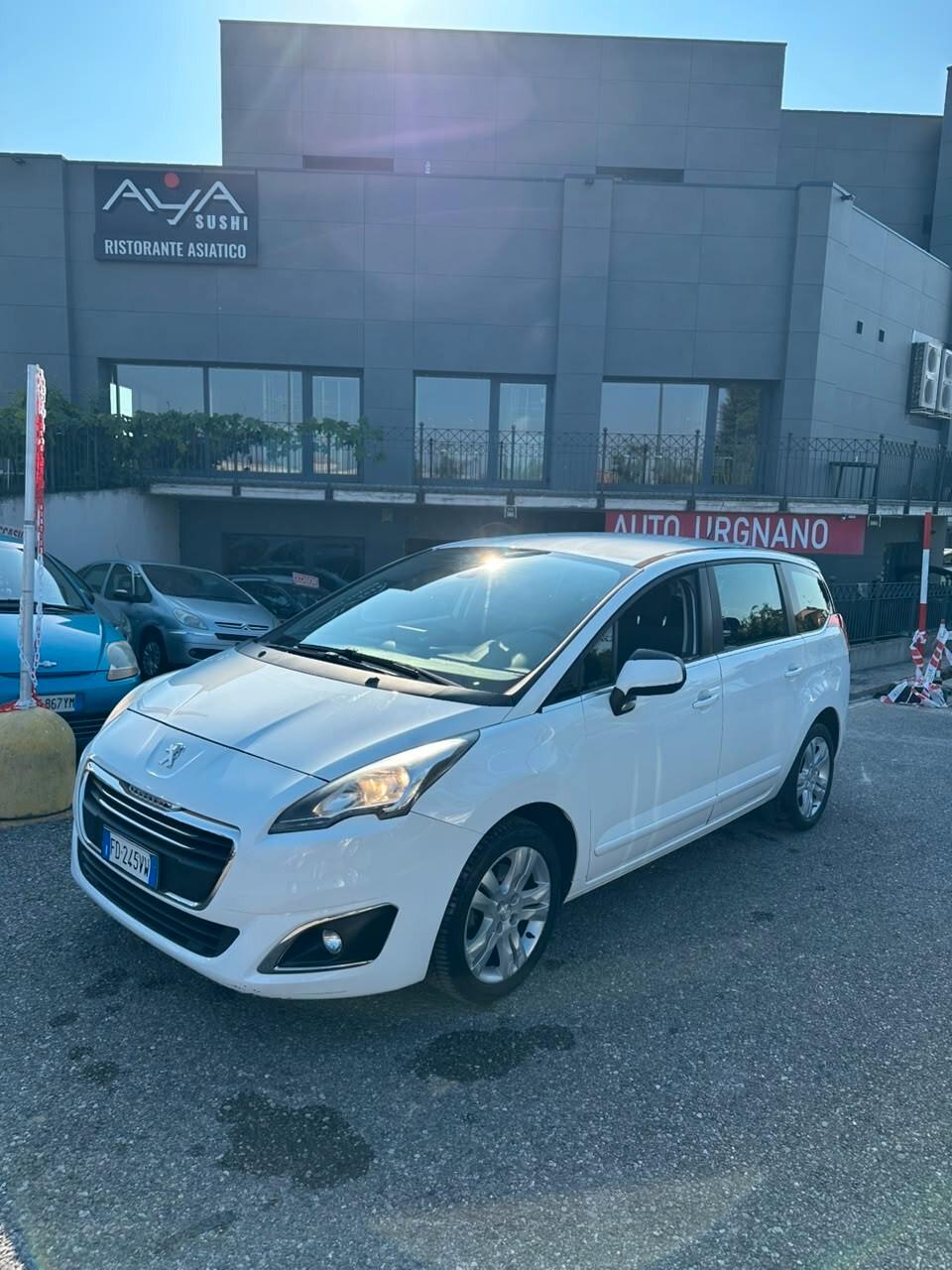 Peugeot 5008 BlueHDi 120 EAT6 S&S Allure