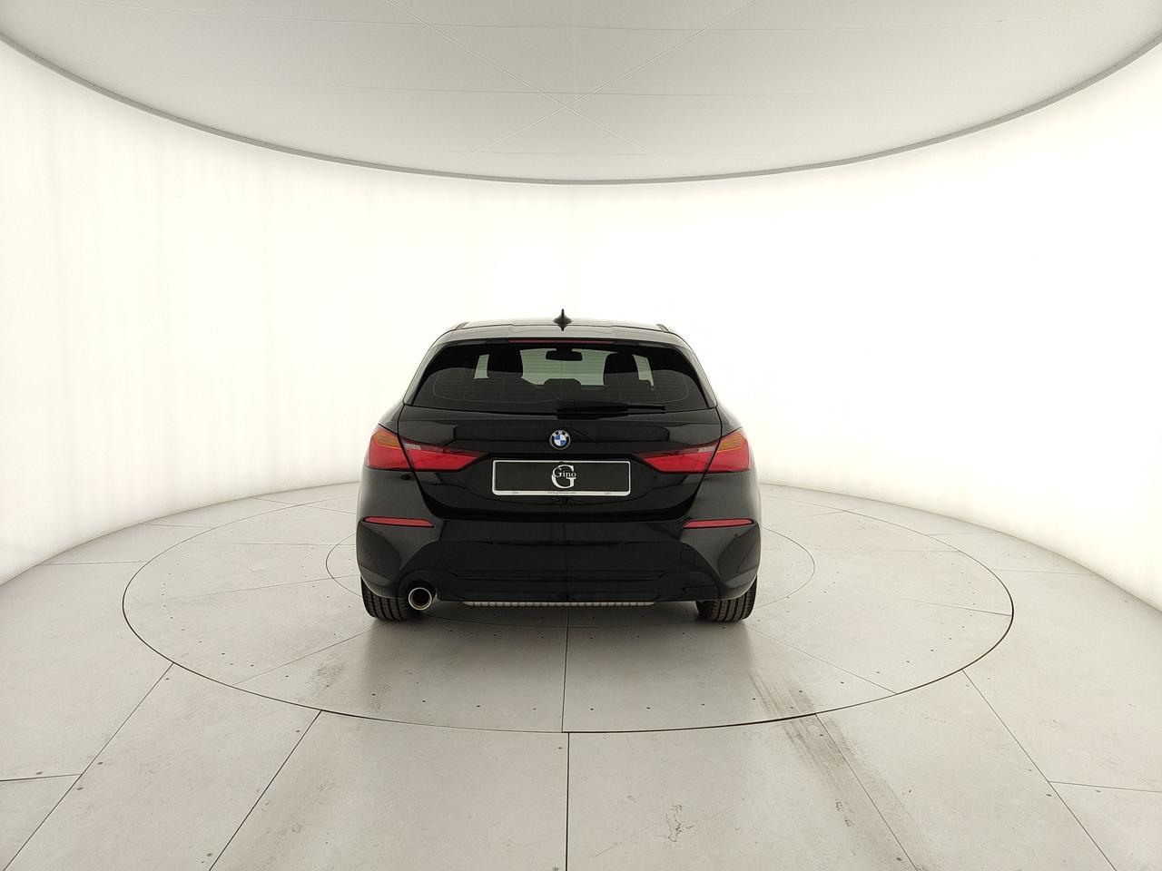 BMW 116i Business Advantage auto