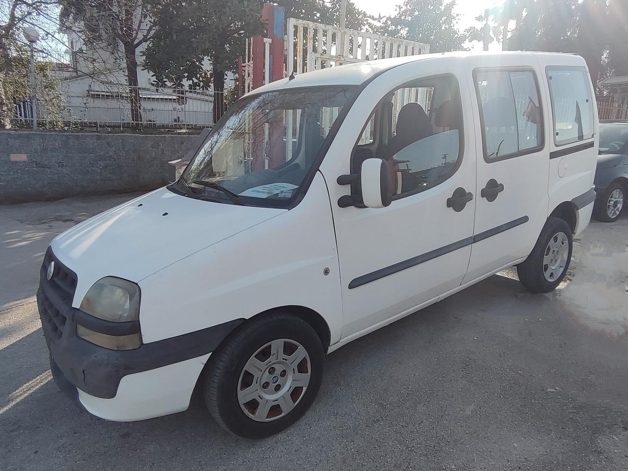 Fiat Doblo 1.6 BENZINA AUTOVETTURA