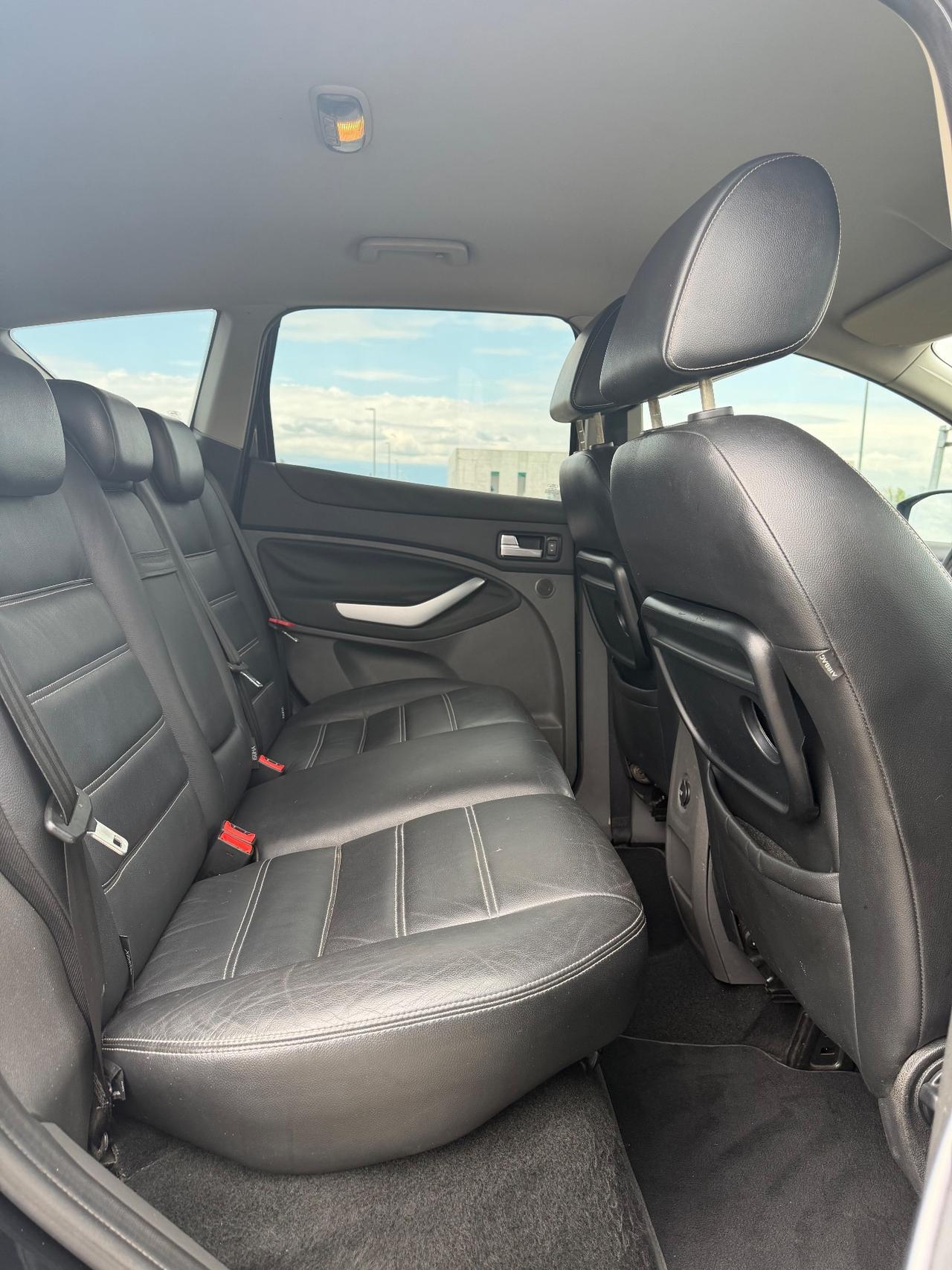 Ford Kuga Kuga+ 2.0 TDCi 140 CV 2WD DPF