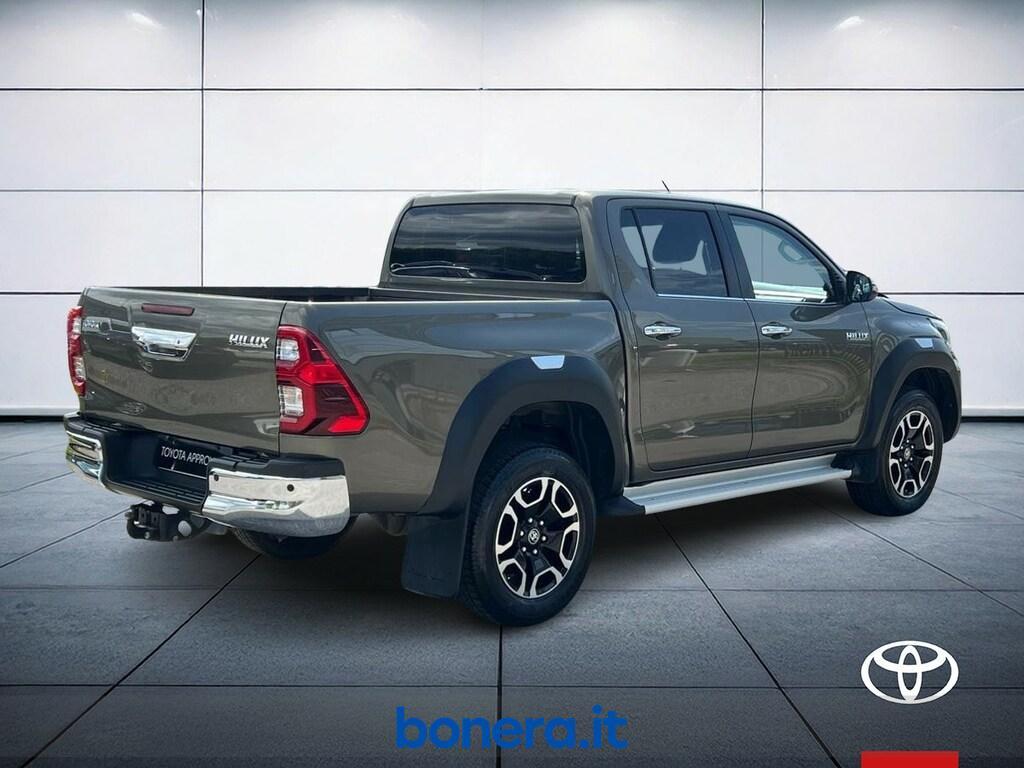 Toyota Hilux Double Cab 2.8 D Executive 4WD A/T