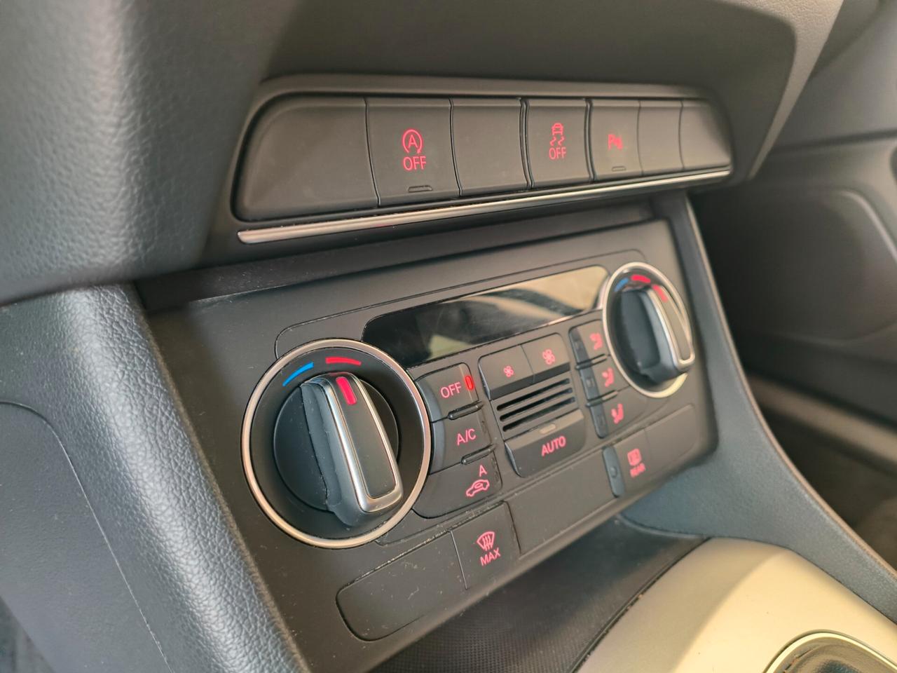 Audi Q3 35 TDI S tronic Business