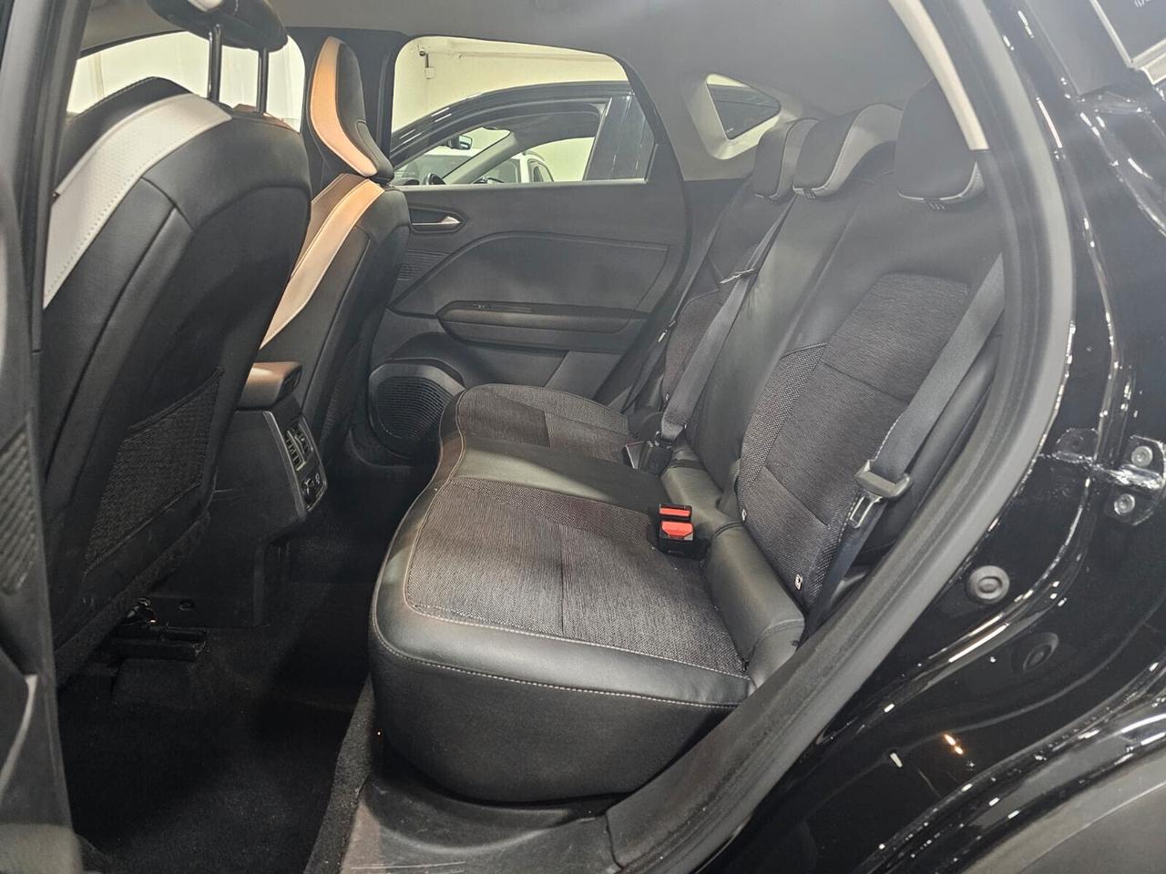 NUOVA RENAULT CAPTUR INTENS ENERGY BICOLOR EDITION 1.0 TCE 101CV B/GPL