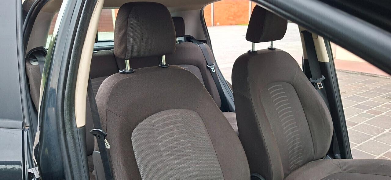 GRANDE PUNTO 1.4 ACTIVE CON GPL X NEOPATENTATI