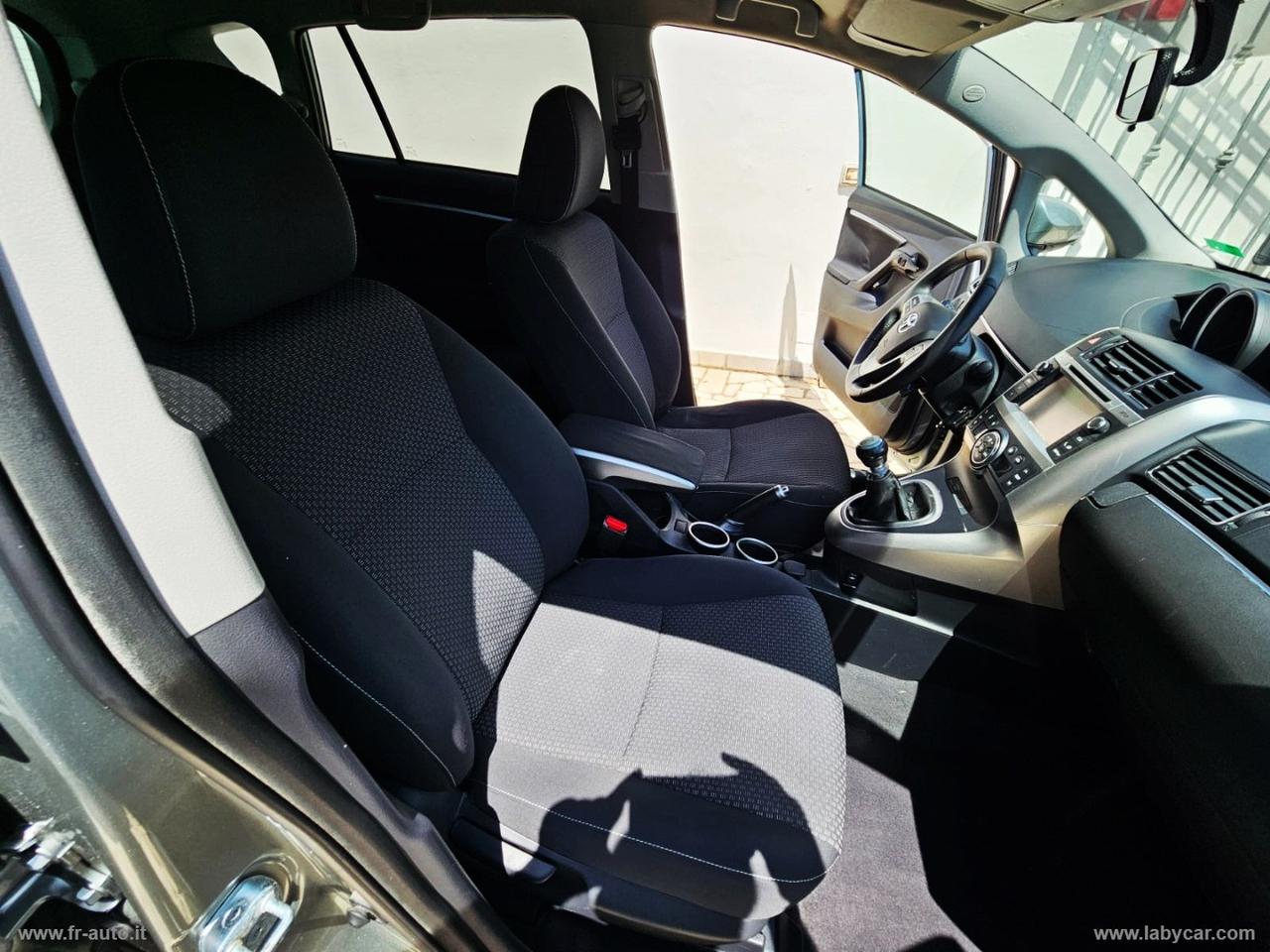 TOYOTA Verso 2.0 D Active 7 posti