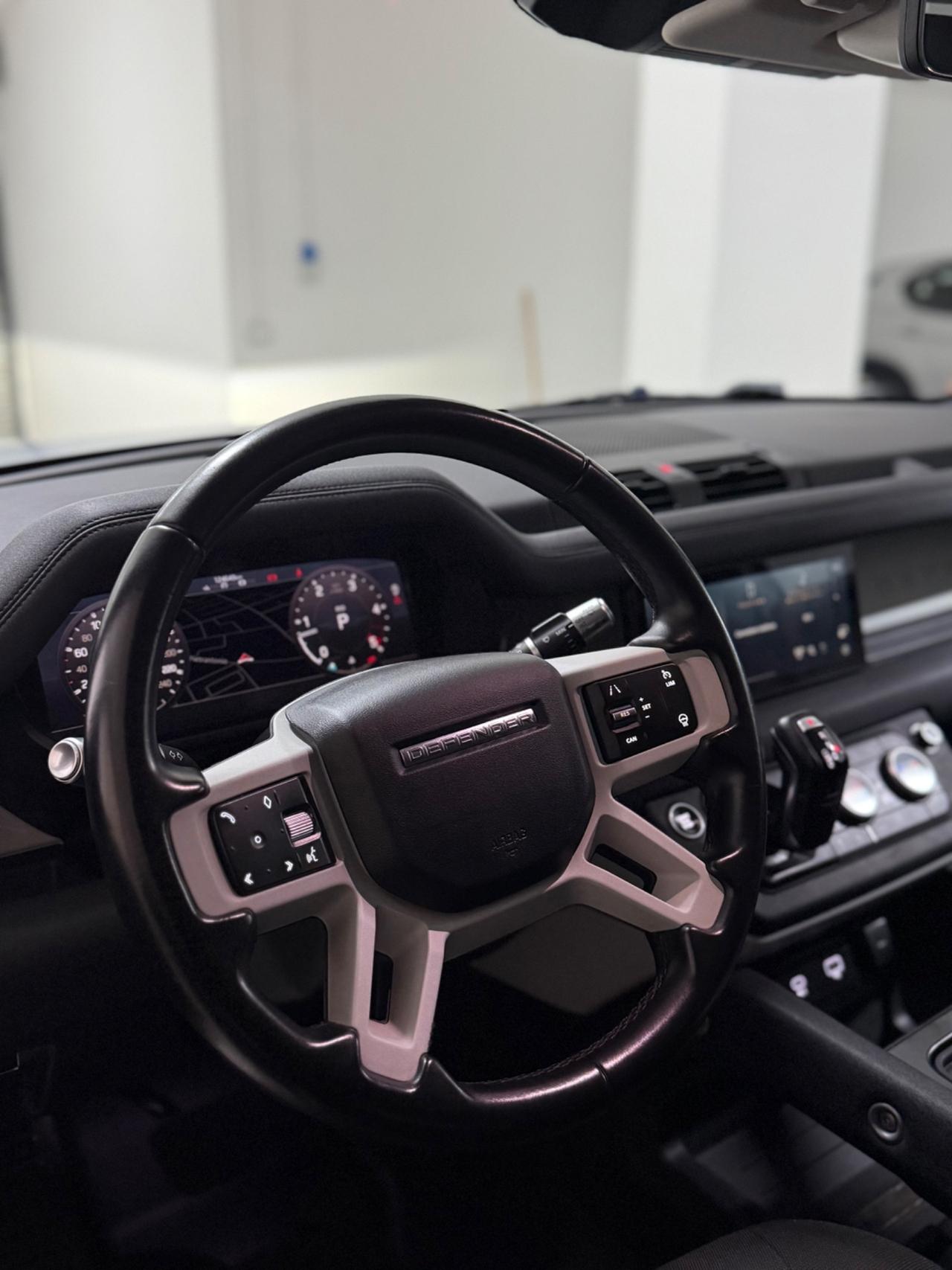 Land Rover Defender 2.0 240CV TETTO ITALIANA IVA