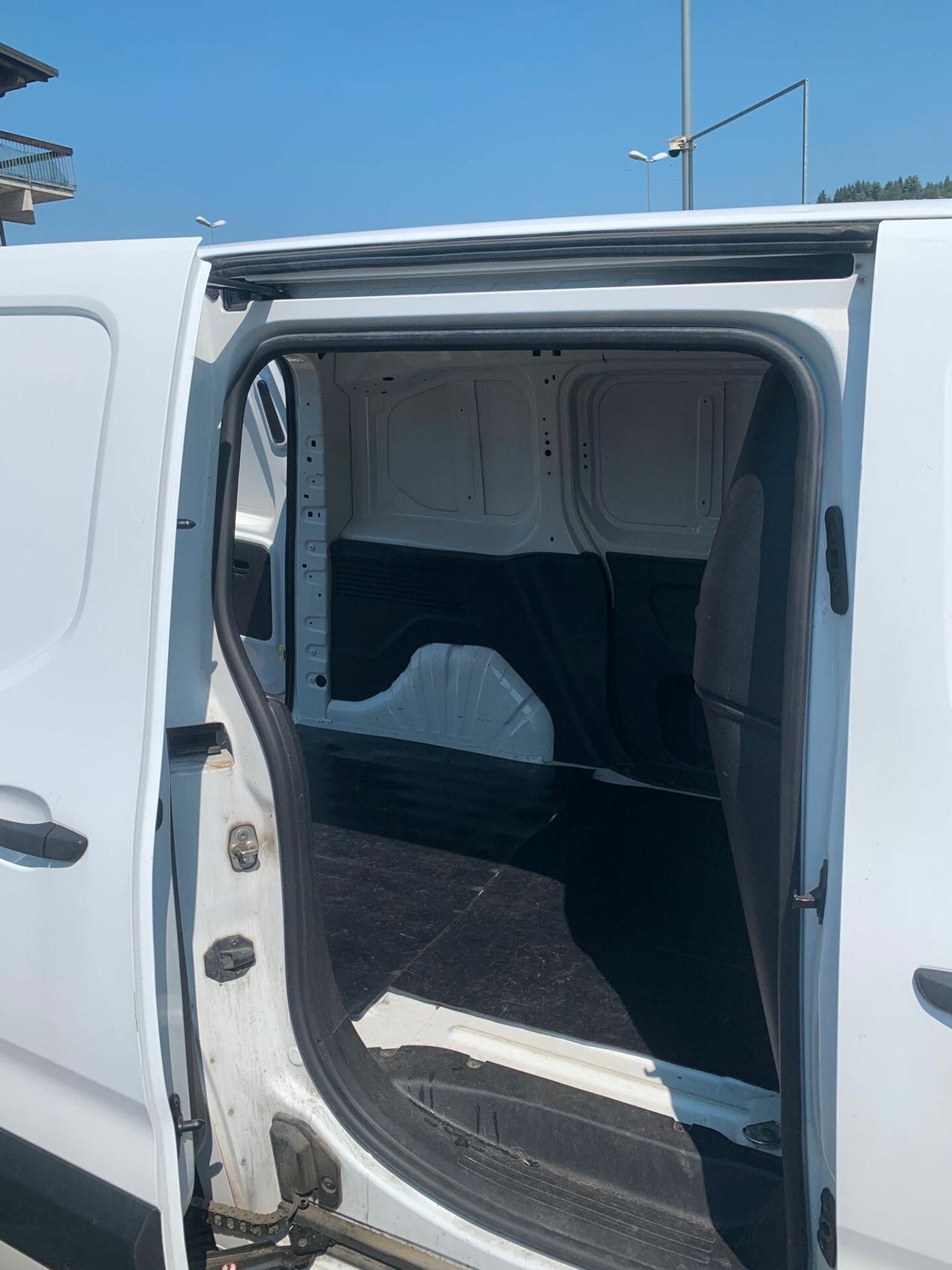 Toyota Proace city 3 posti autocarro - medium dinamic unico proprietario 45000 km- manutentato bellissimo