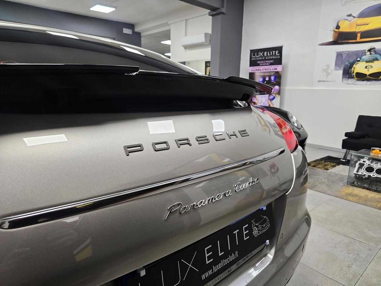 I 4.8 Turbo_SERVICE BOOK_TETTO PANORAMICO_FRENI CARBOCERAMICA_TOP_LIFT