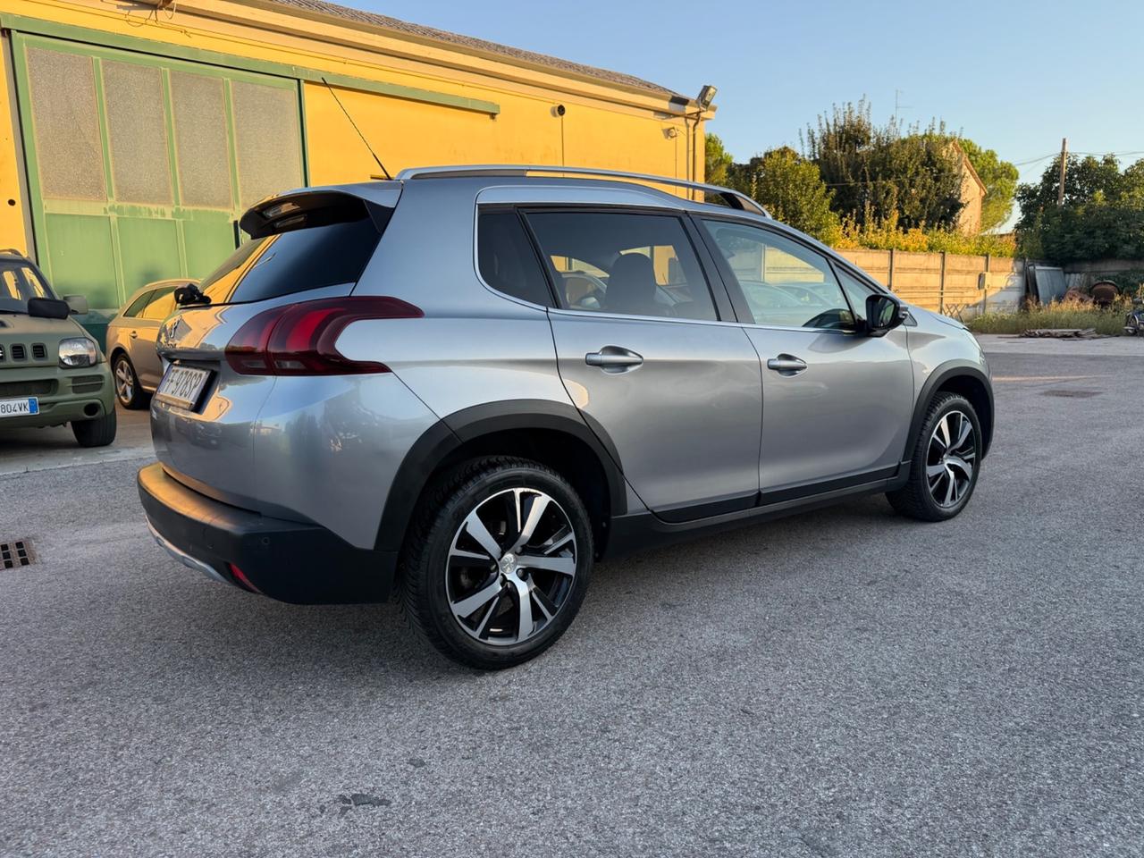Peugeot 2008 BlueHDi 120 S&S Crossway