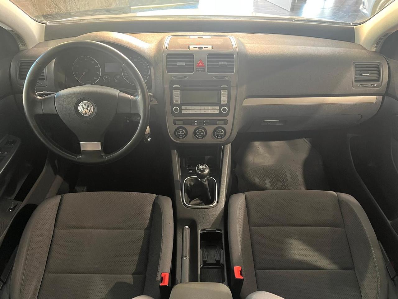 Volkswagen Golf 1.6 5p. Comfortline