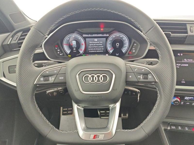 Audi Q3 SPB 40 TDI quattro S tronic Identity Black