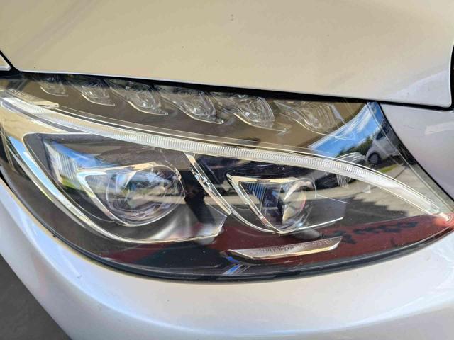 MERCEDES-BENZ C 220 d Auto Premium