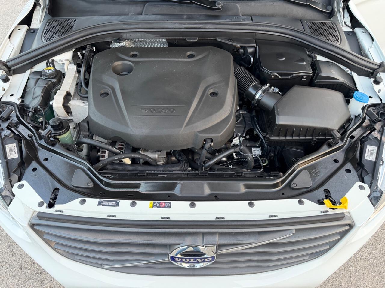 VOLVO XC60 2.0D D3 150CV GEARTRONIC FUL LED MY16