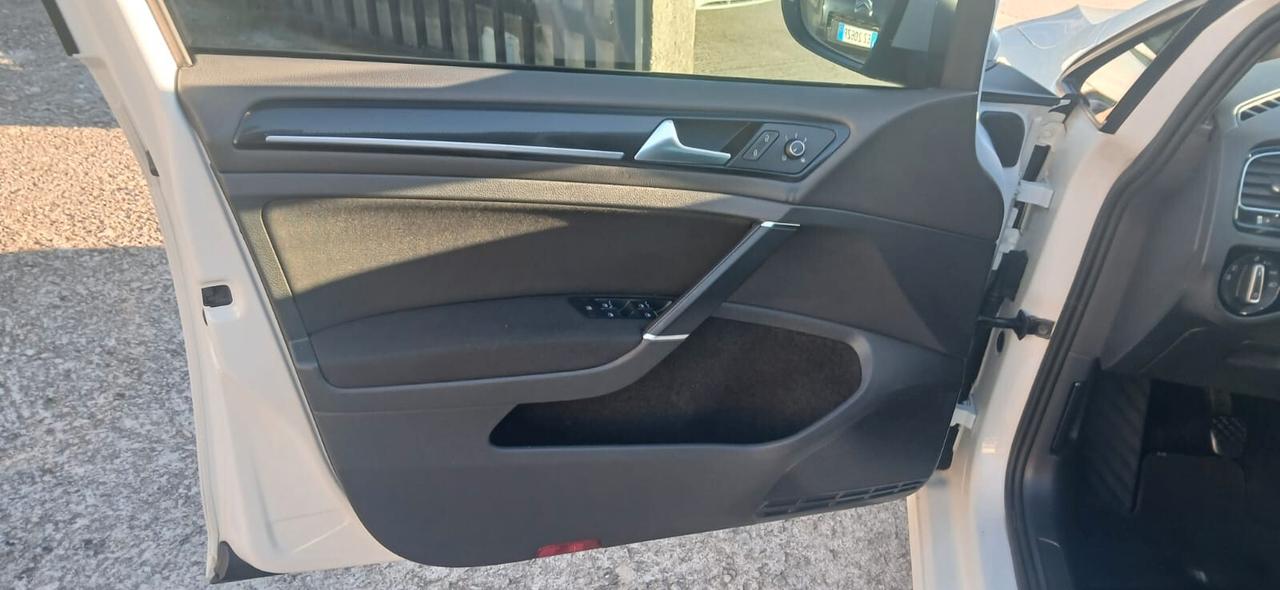 Volkswagen Golf 7° 2.0 TDI 5p. Highline BMT - 2012