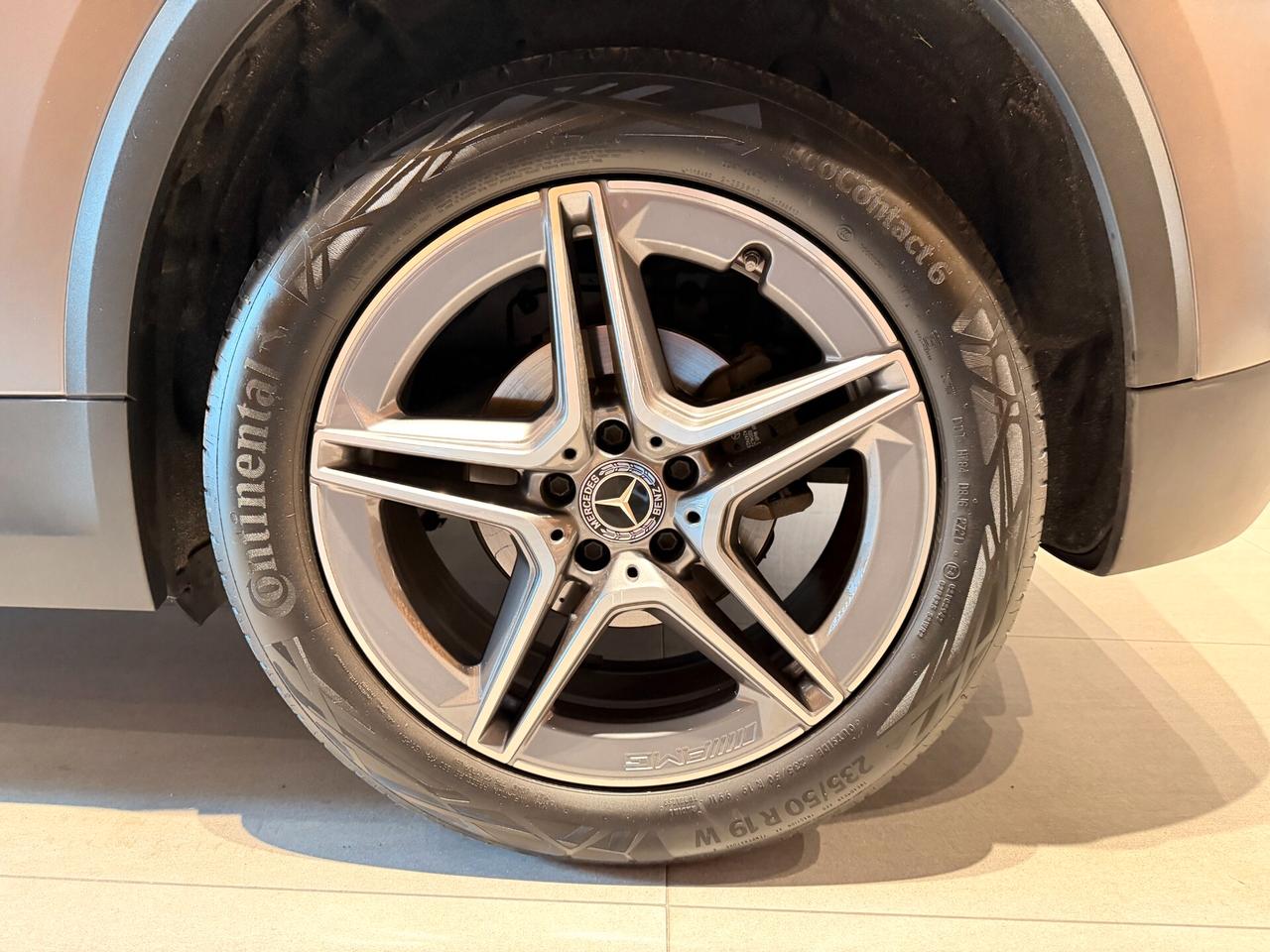 Mercedes-benz GLA 200 d Automatic Premium AMG Line