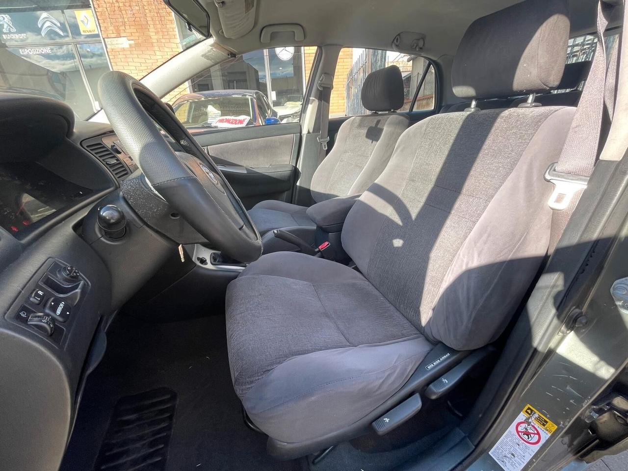 Toyota Corolla 2.0 tdi D-4D 5 porte Sol