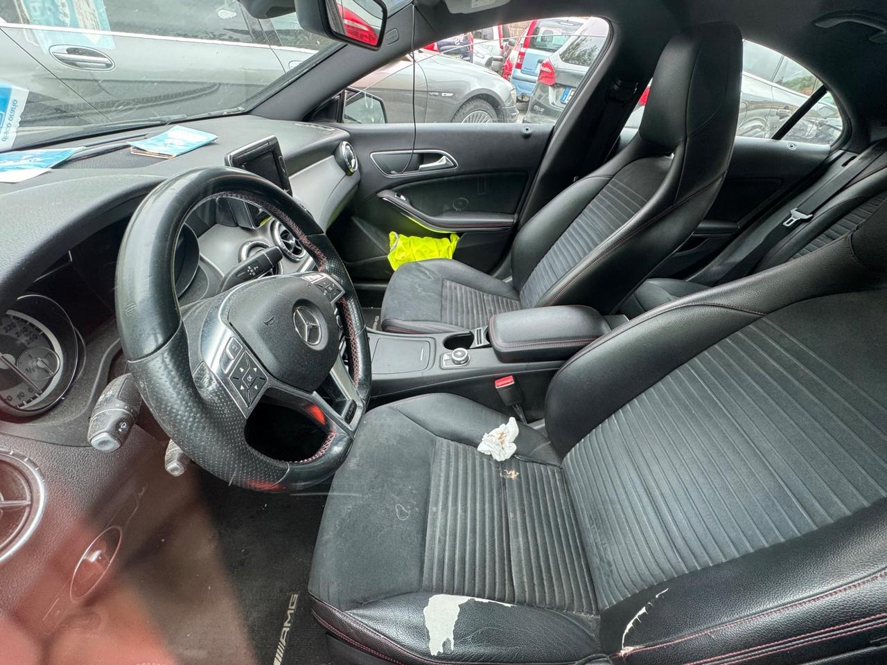 MERCEDES CLA 200 CDI SINISTRATA