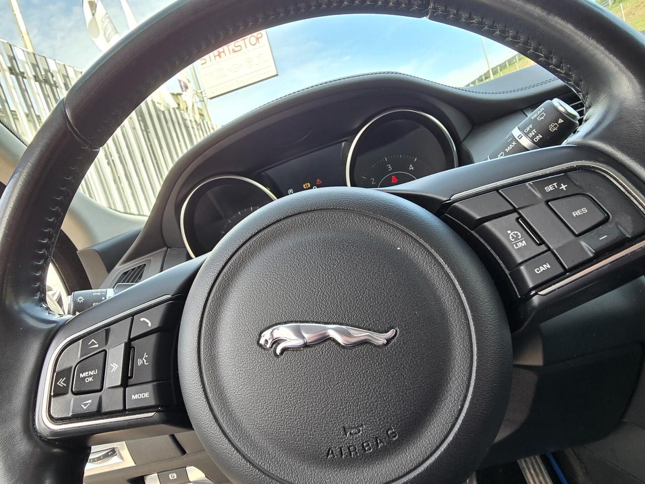 Jaguar E-Pace 2.0D 150 CV S