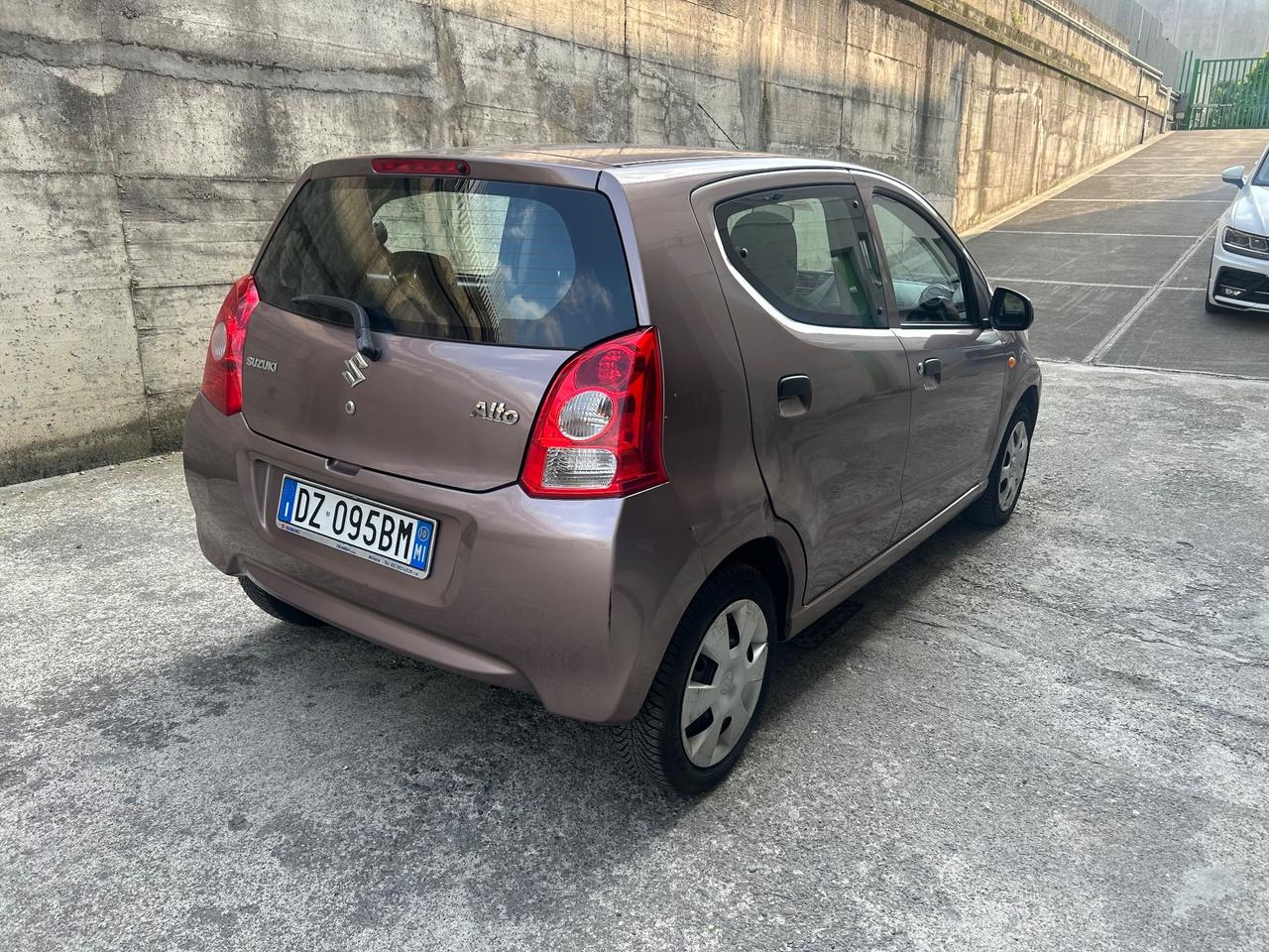 Suzuki Alto 1.0 GLX