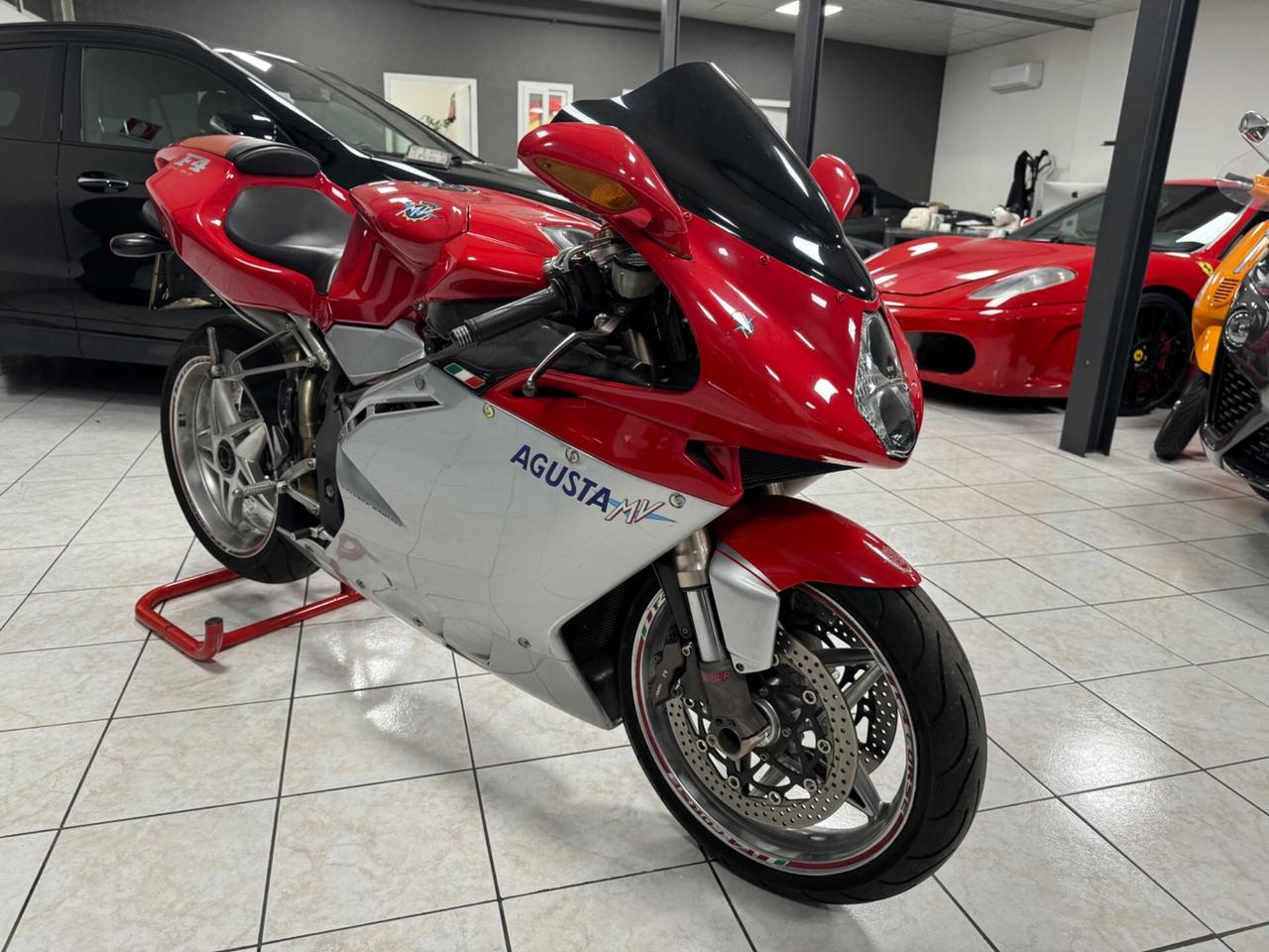 Mv Agusta F4 750 monoposto e biposto