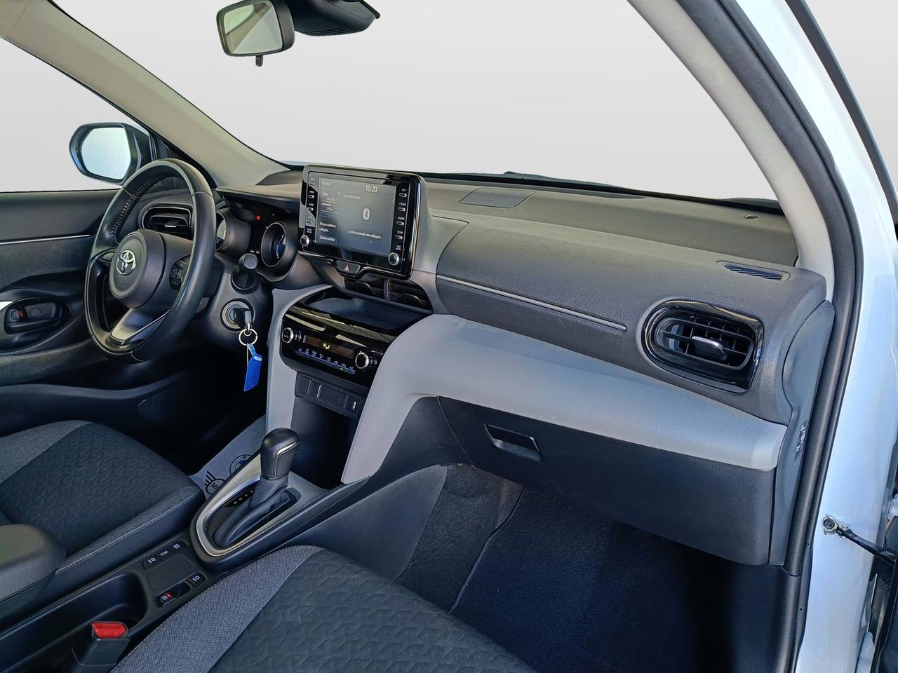 TOYOTA Yaris Cross - MY'21