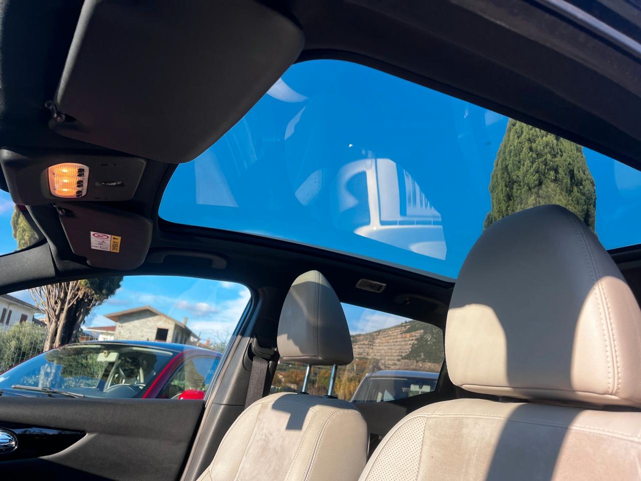 Nissan Qashqai 1.6 dCi 4WD Premier Limited Edition 130 cv