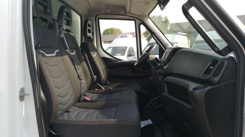 Iveco Daily Daily 35C14 2.3 HPT 3750 Furgone lega