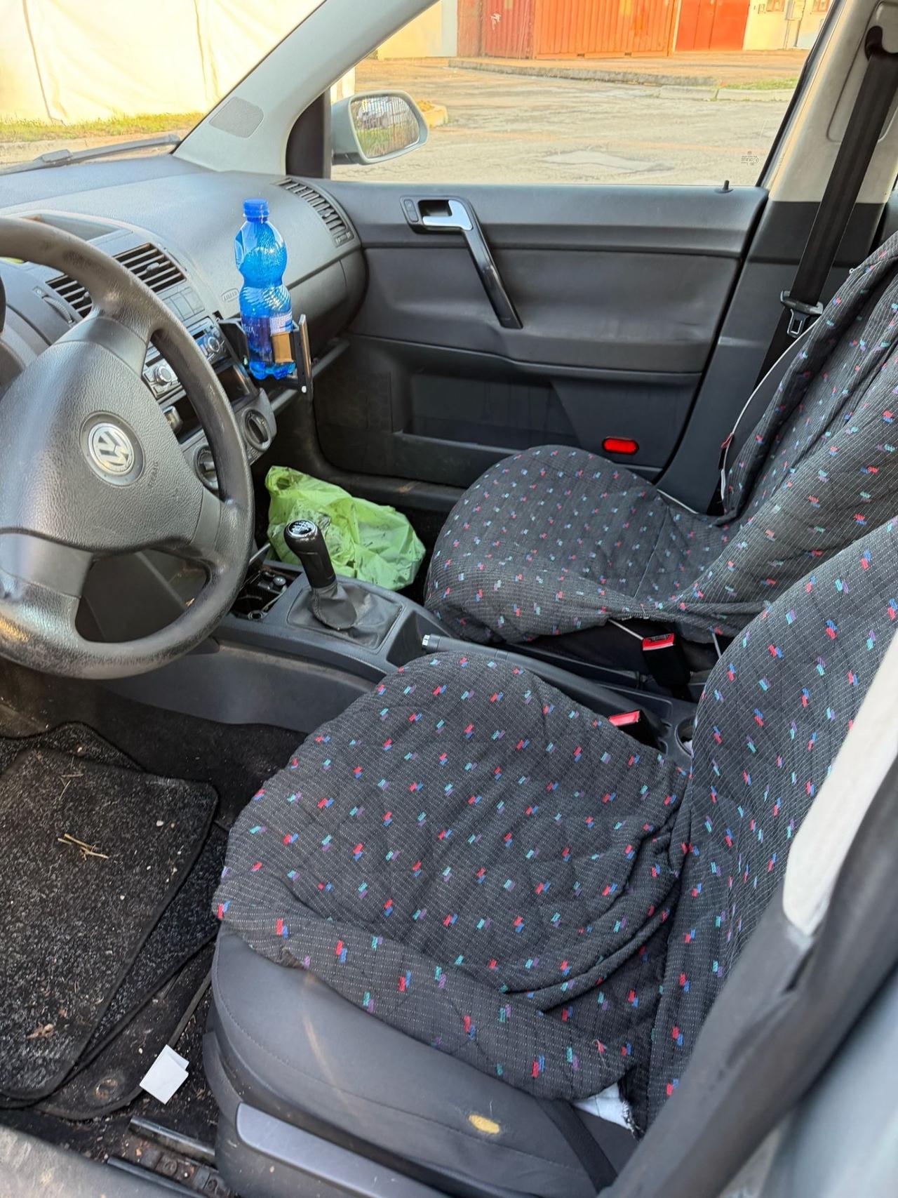 Volkswagen Polo 1.4/80CV TDI 5p. Sportline