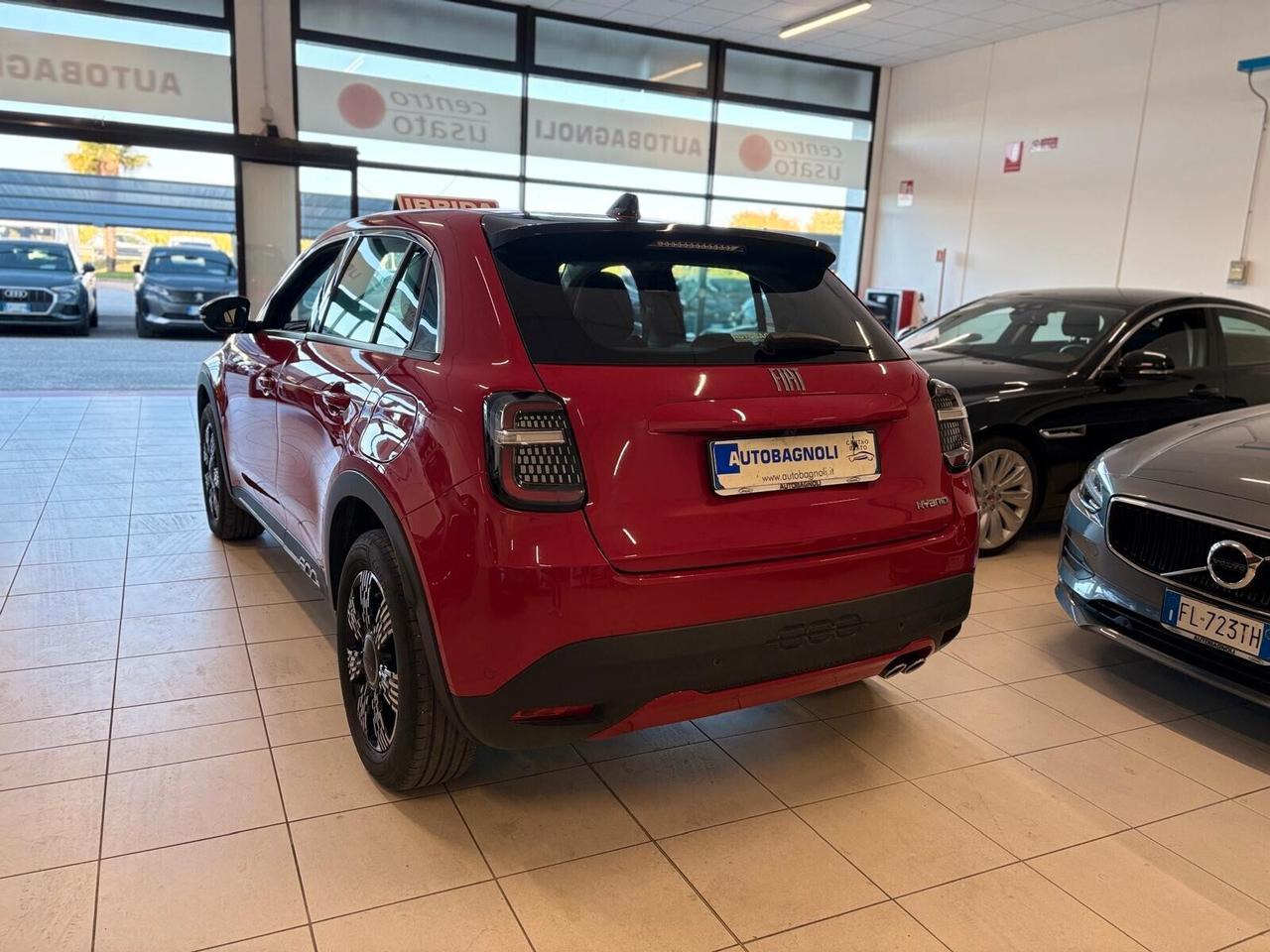 Fiat 600 POP BUSINESS Hybrid 145 CV DCT SPOTICAR ROSSA
