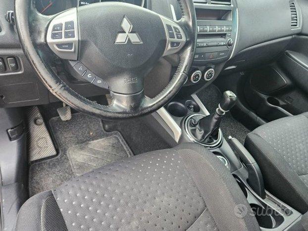 Mitsubishi ASX mitzubischi asx 4x4 '2011